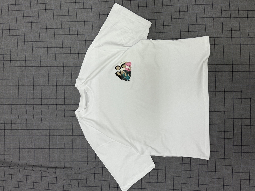 Fotoğrafı Nakışlı Tshirt