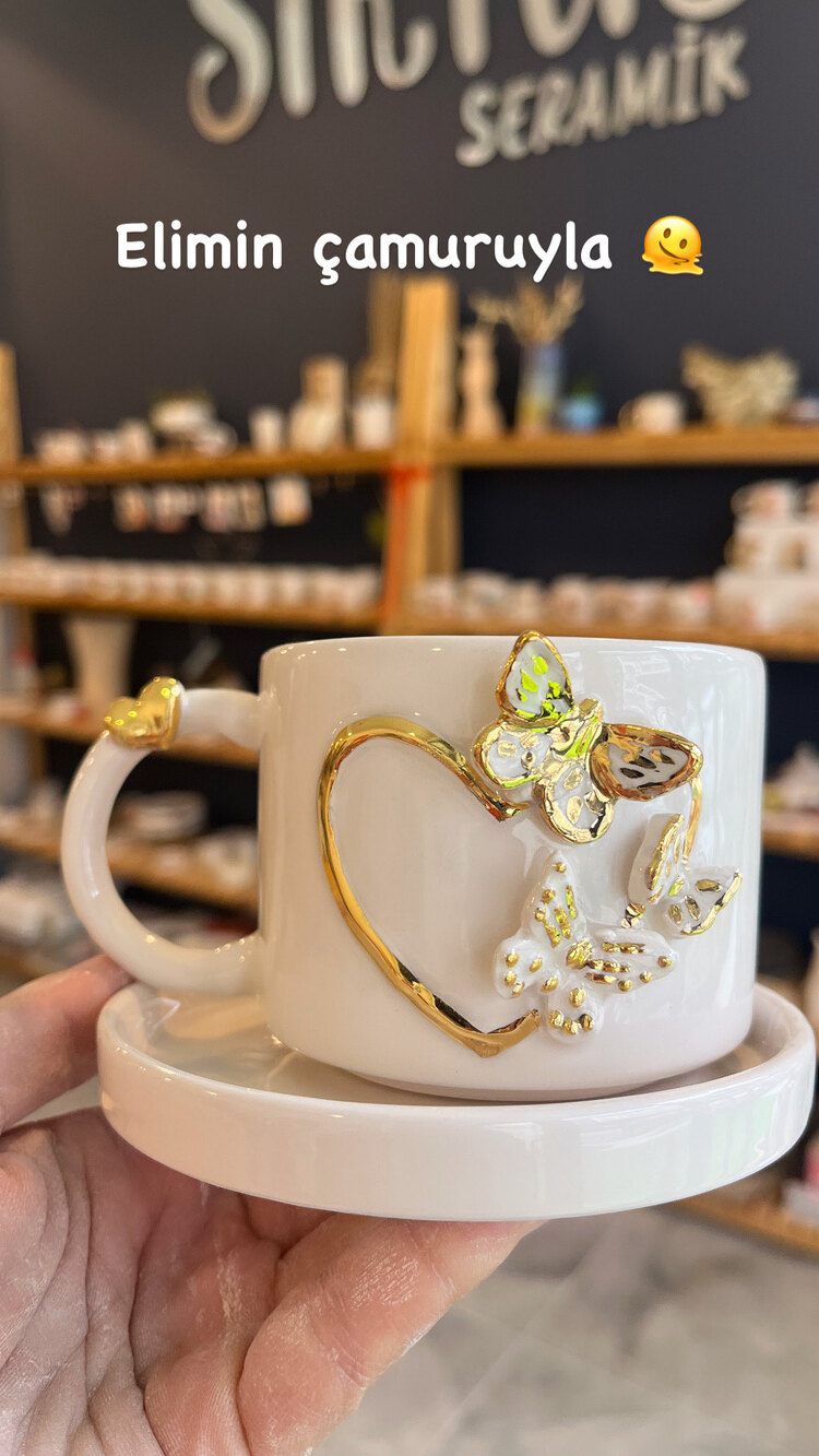 Kelebek mug