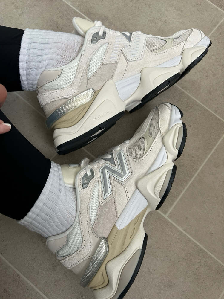 New Balance 9060 Sea Salt
