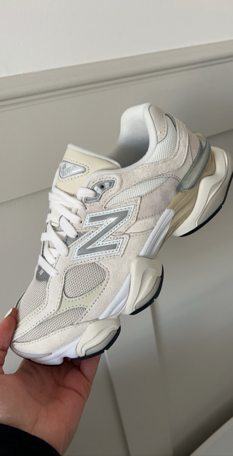 New Balance 9060 Sea Salt