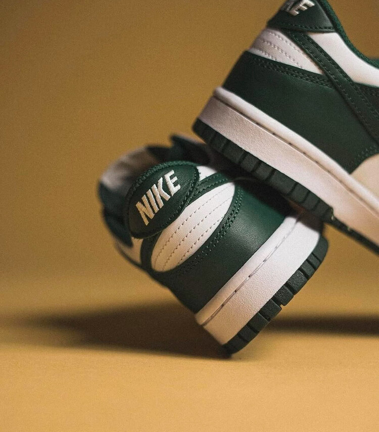 DUNK LOW 'SPARTAN GREEN'