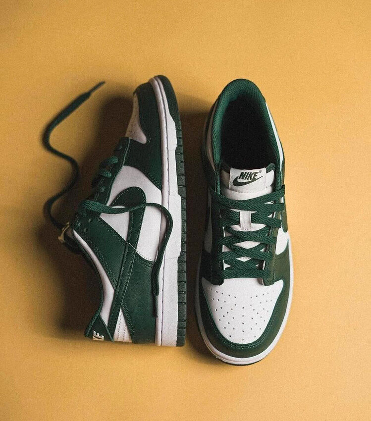 DUNK LOW 'SPARTAN GREEN'