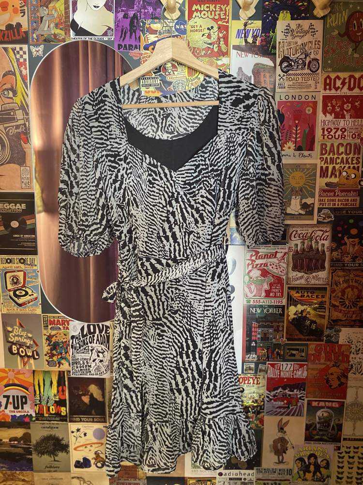 Zebra Desenli Volanlı Mini Elbise | S-M