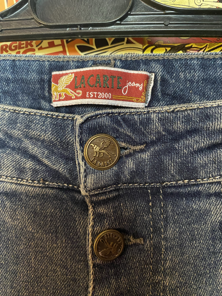 La Carte Yüksek Bel Metal Düğmeli Y2K Tarz Mavi Jean
