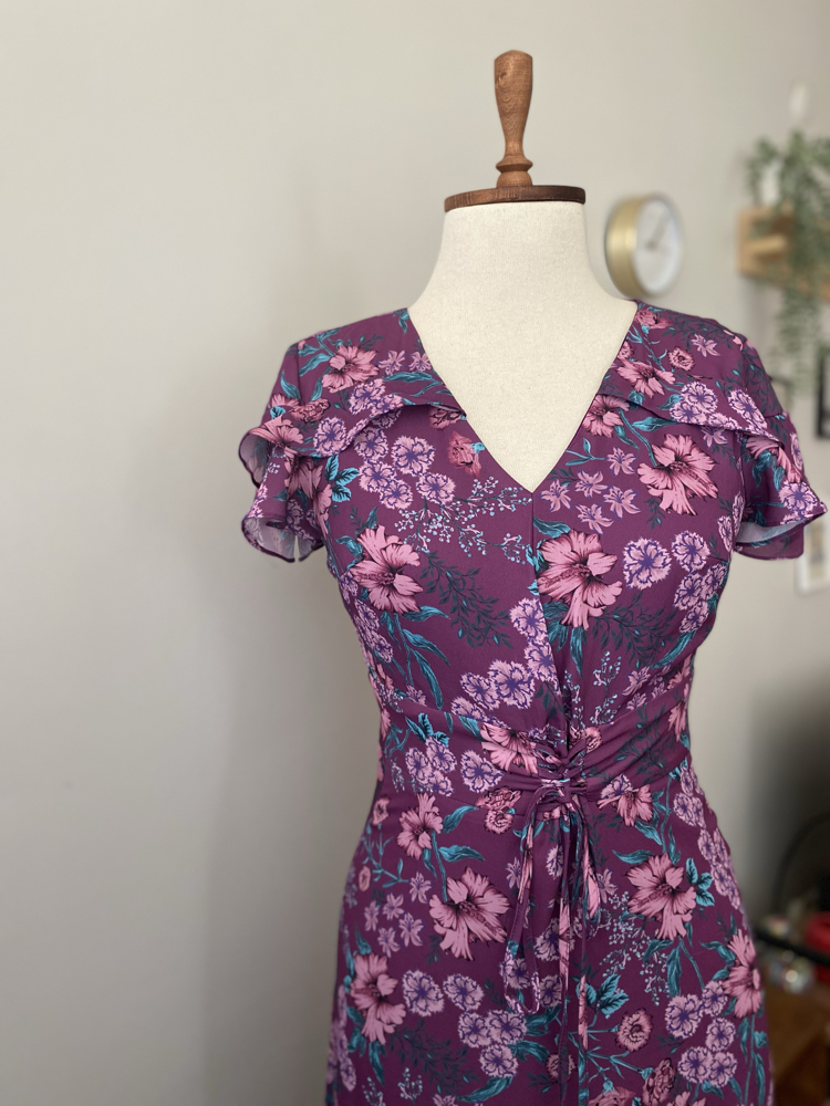 Vintage Mor Çiçek Desenli Korse Detaylı Maxi Elbise