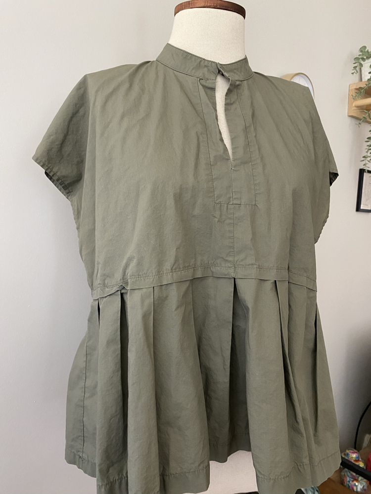 Guttha Milano Archivio 12 Haki Minimalist Tasarım Bluz