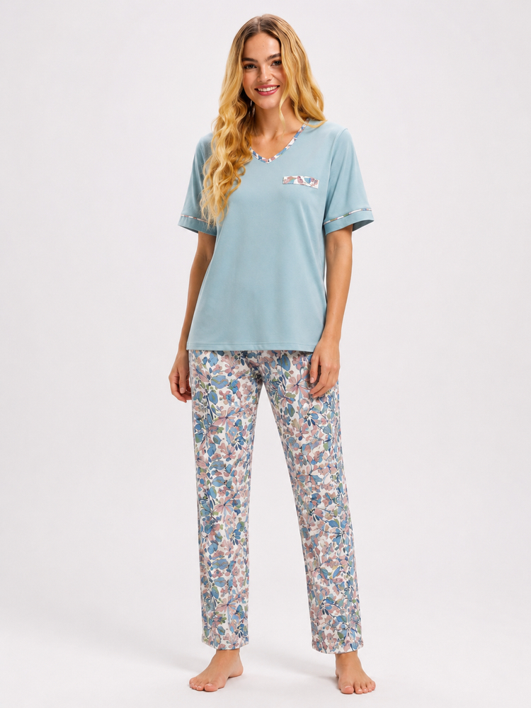 Kısa kollu altı uzun mavi çiçekli kadın pijama takımı
