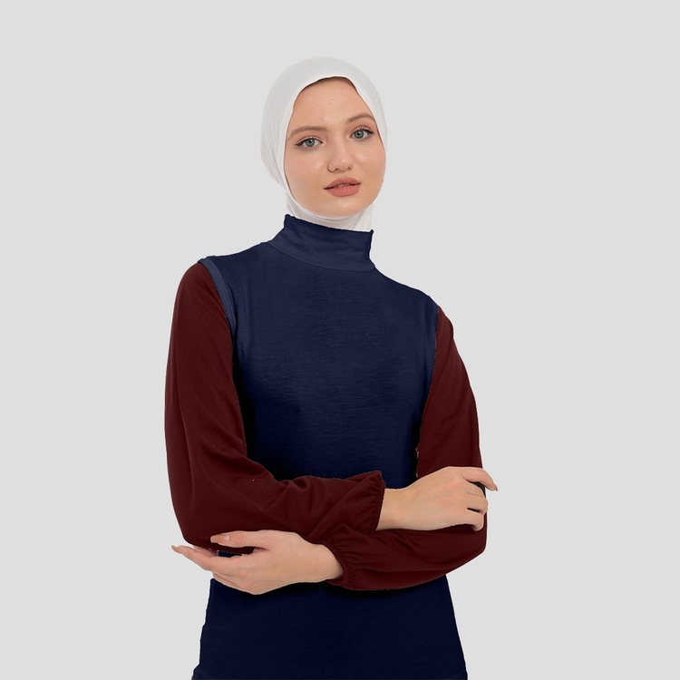 Kadın Sıfır Kollu Yarım Balıkçı Yakalı Penye Likralı Body