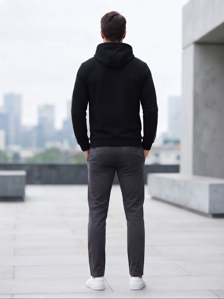 Lacoste Kapüşonlu Kolları Şeritli Erkek Sweatshirt - Siyah