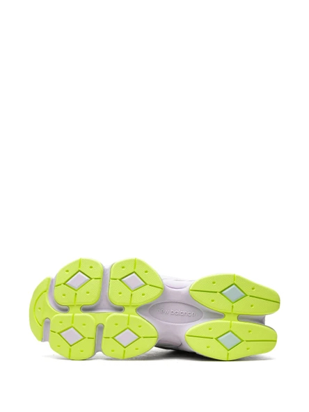 New Balance Unisex 9060 Sneakers