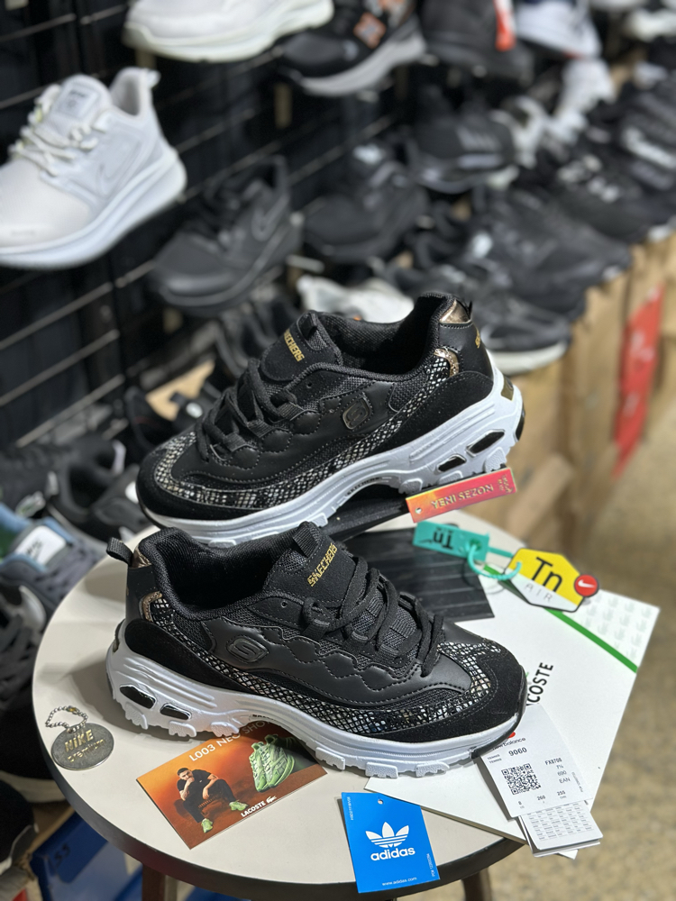 Skechers D’lite