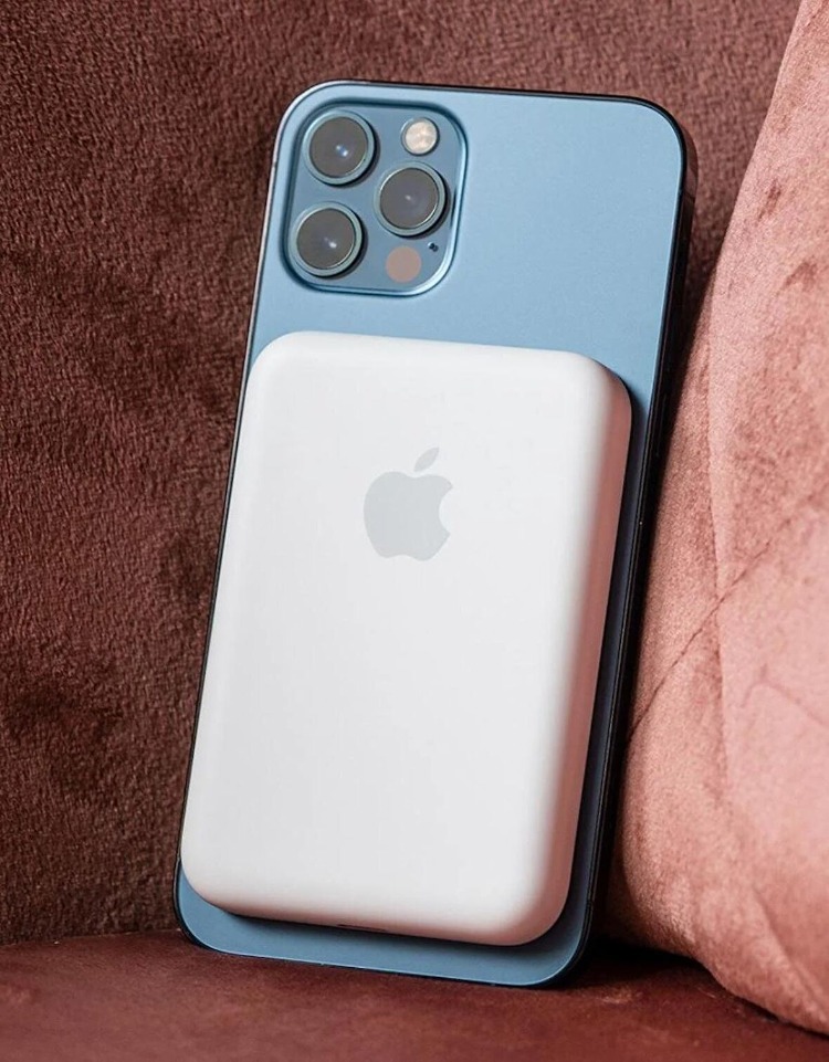 Iphone 5.000 Mah Magsafe Battery Pack Powerbank Kablosuz Şarj