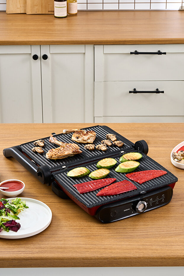 Karaca Gastro Grill Pro 2400 W Izgara ve Tost Makinesi Kırmızı