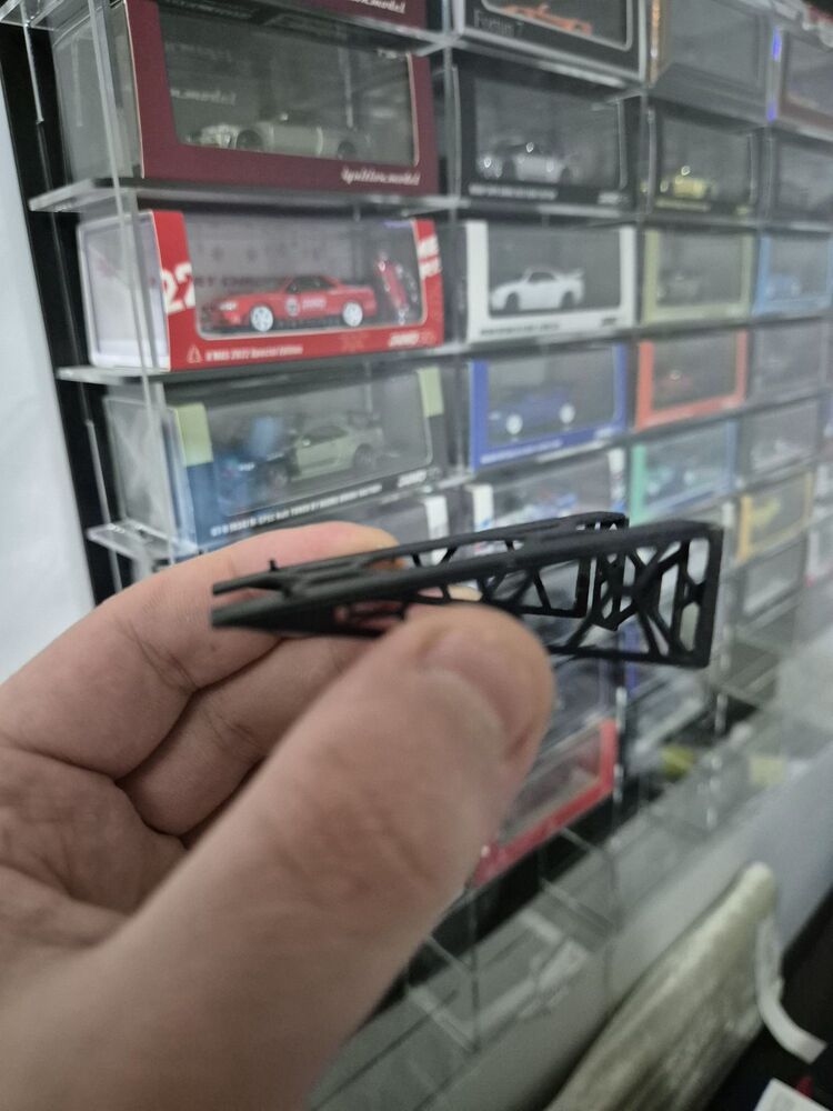 64 Ölçek Metal Sergileme Rampası