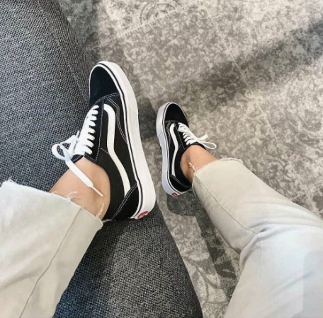Vans Of The Wall “Old Skool”  