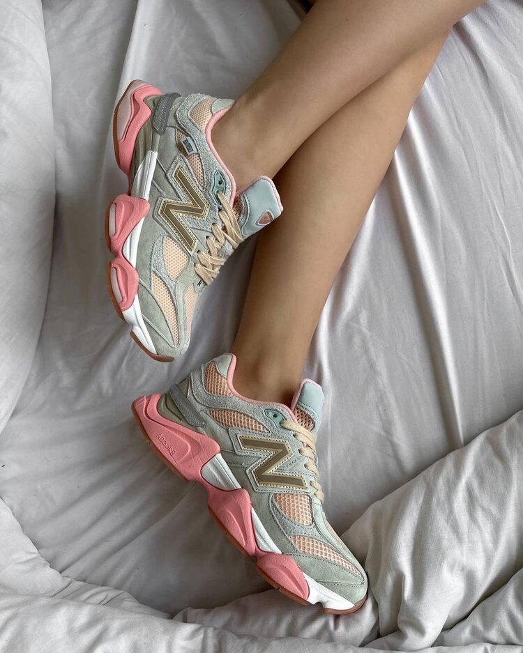 New Balance 9060 “ Baby Shower Blue “