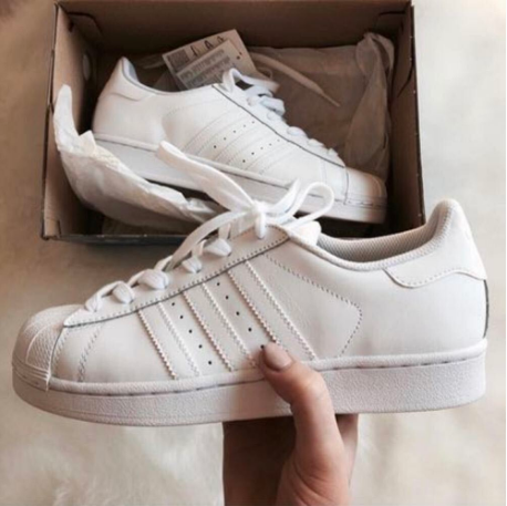 Adidas Superstar “All White”