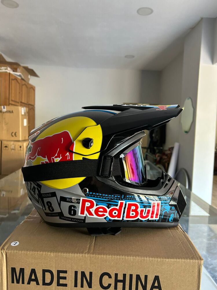 Redbull Fullface Kask