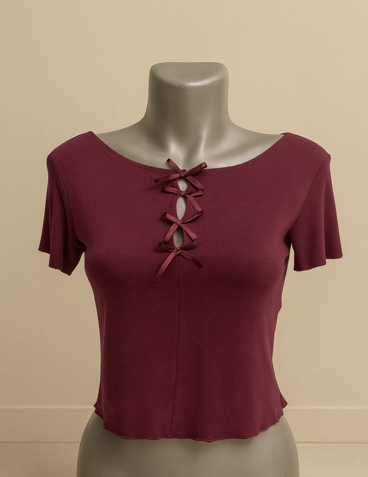 Fiyonk Detaylı Mürdüm T-Shirt