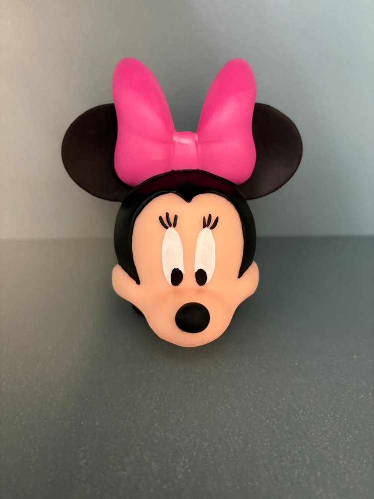 Minnie Figür 