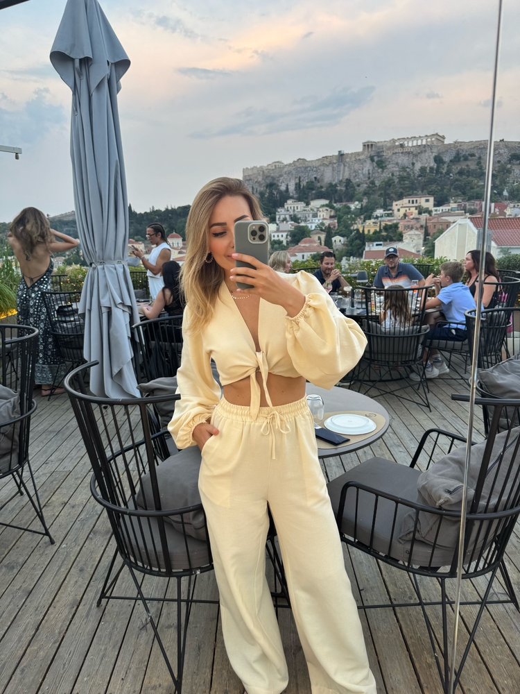 Butter yellow keten takım