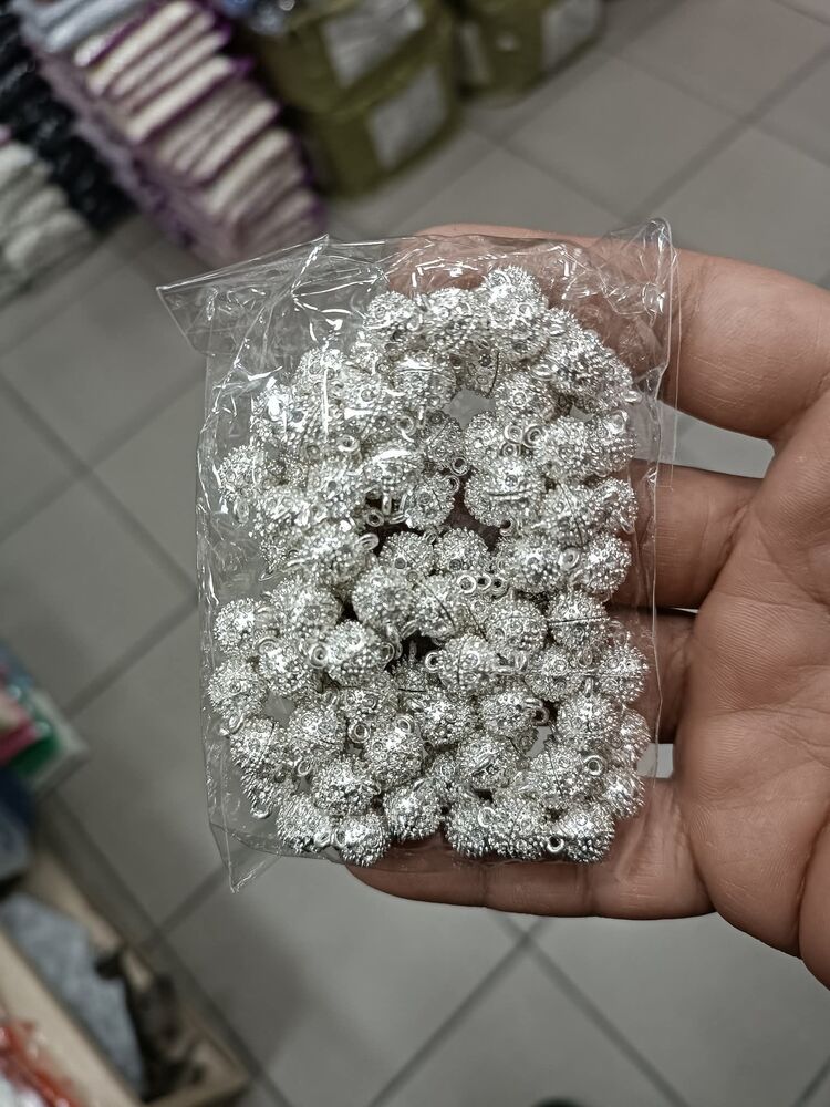8 mm taşlı mıknatıslı kilit gümüş 1 adet