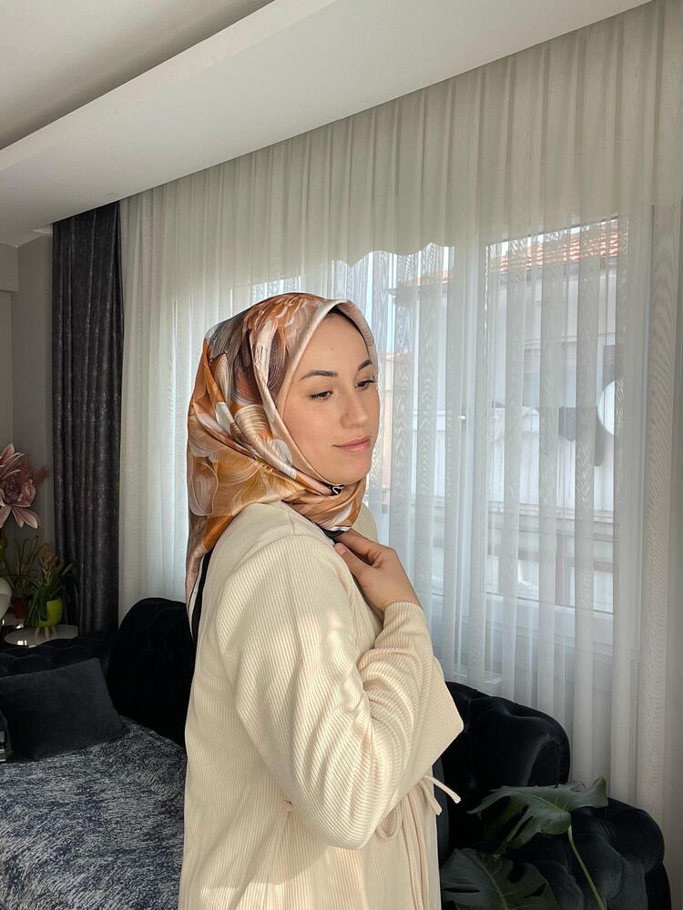 Levidor Desenli Twill İpek Eşarp - Turuncu