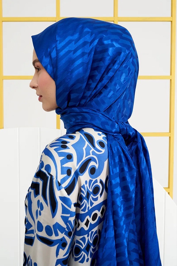 Madame Polo İpeksi Jakar Italyan Şal Origami Desen - Saks