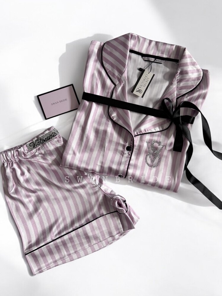 SW0044- Victoria’s Secret Lila Kısa Kol Şortlu Pijama Takımı