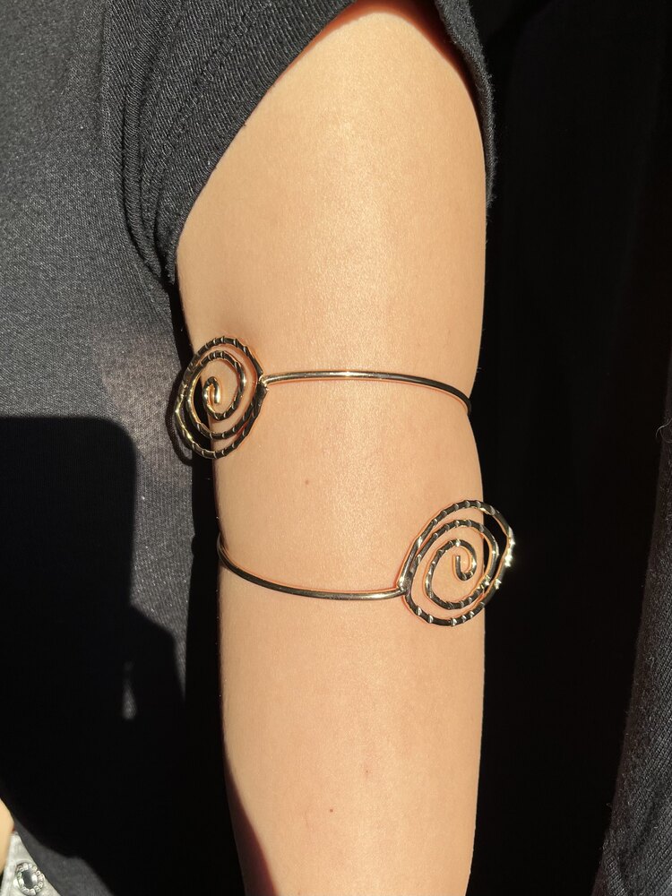 Leaf Arm Cuff