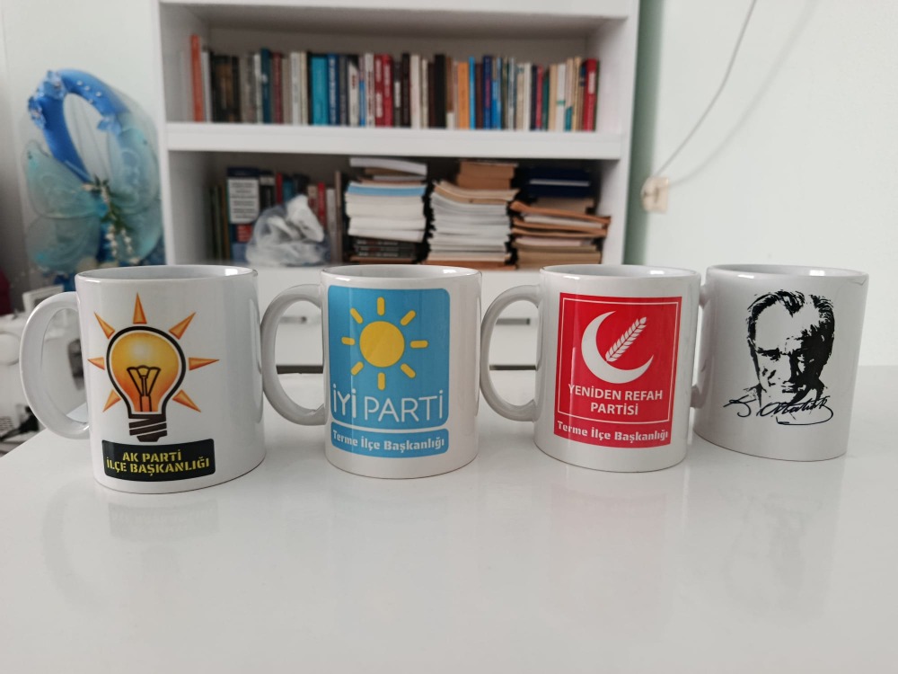 Siyasi Parti Kupa Bardak