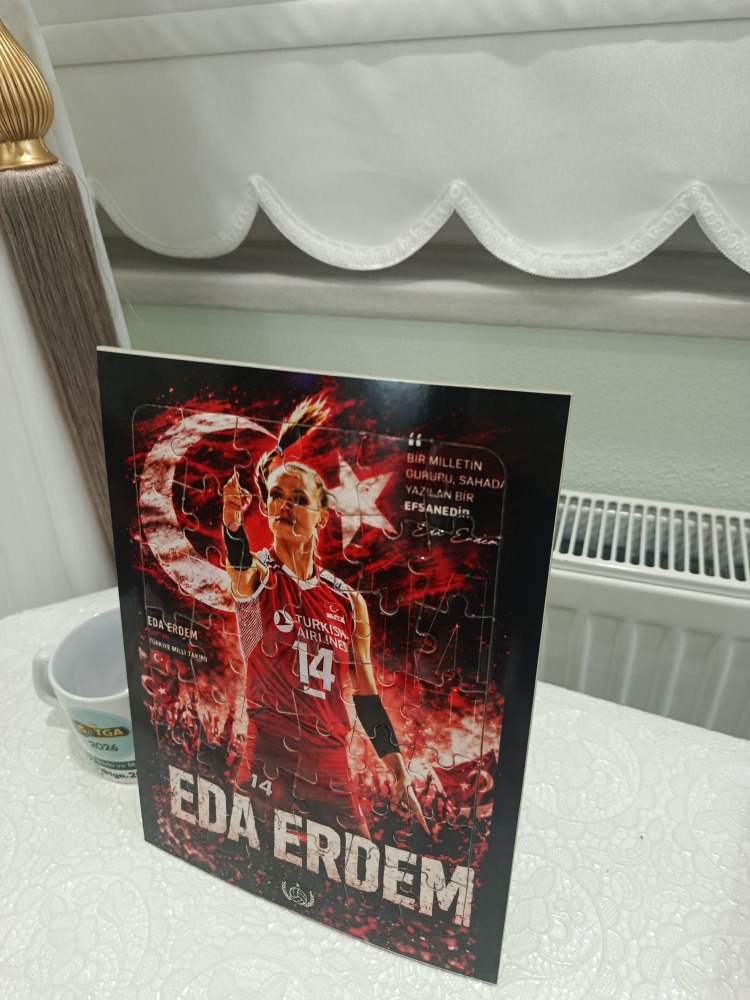 Eda Erdem Puzzle Yapboz