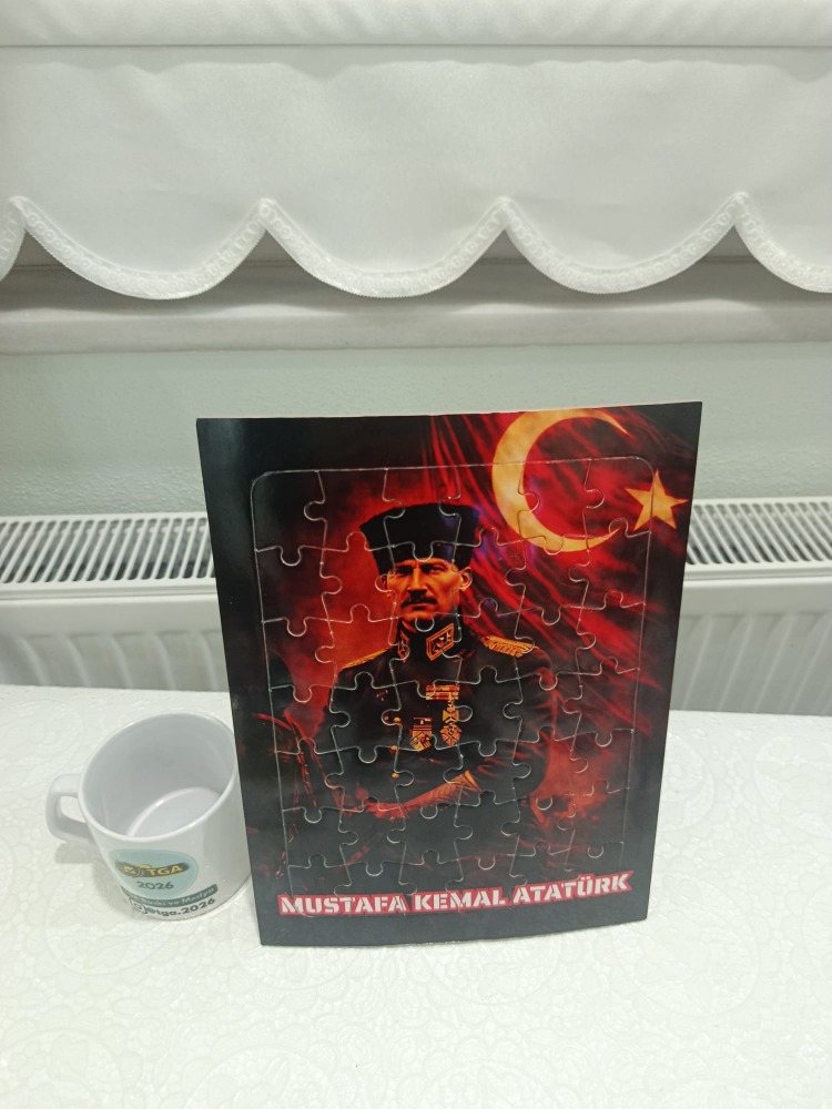 Mustafa Kemal Atatürk Puzzle Yapboz