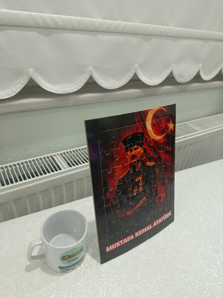 Mustafa Kemal Atatürk Puzzle Yapboz