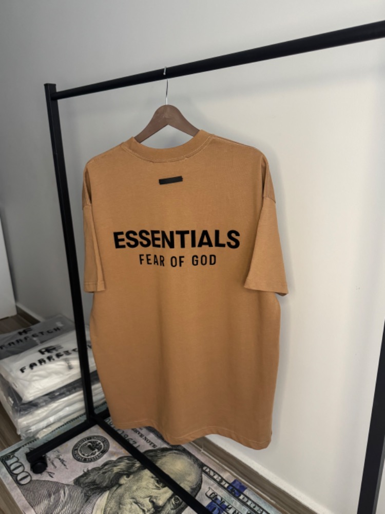 ESSENTIALS PREMİUM TİŞÖRT