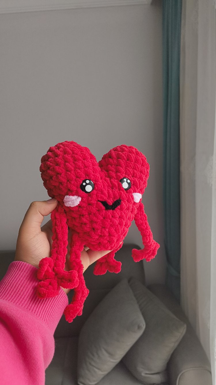 Sarılan Kalp Peluş Oyuncak 