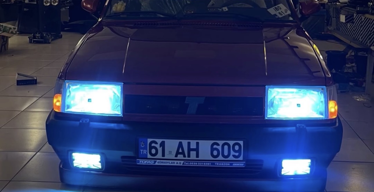 ÜÇ RENK LED XENON BEYAZ DELİ MAVİ LİMON SARI VE ÇAKAR