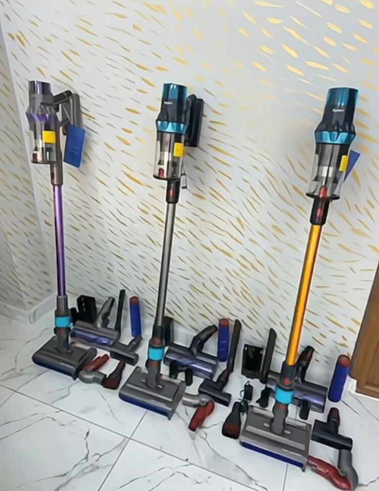 DYSON V 15s  Detect Submarine 