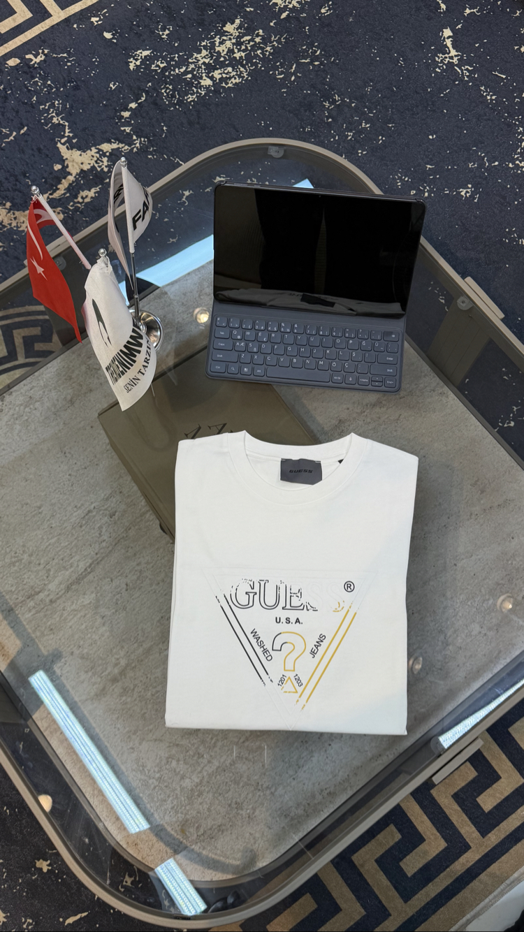 2026 YENİ SEZON GUESS T-SHIRT