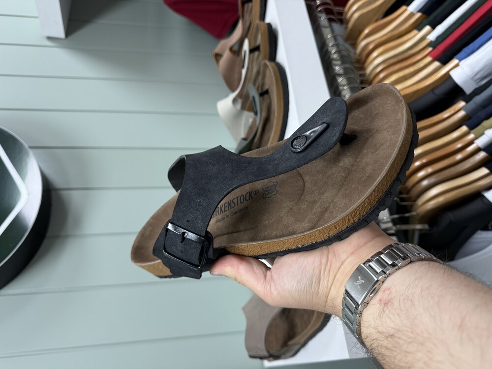 BIRKENSTOKC PARMAK ARASI TERLİK SİYAH