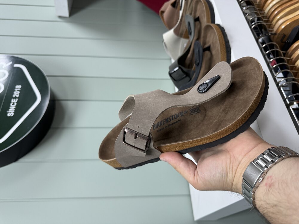 BIRKENSTOKC PARMAK ARASI TERLİK BEJ