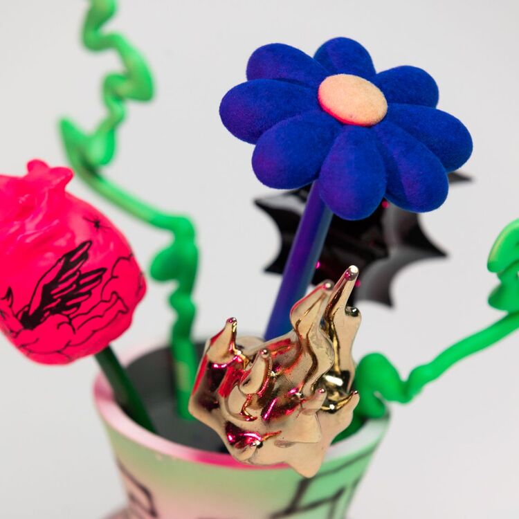 TOXIC FLOWERS BETA