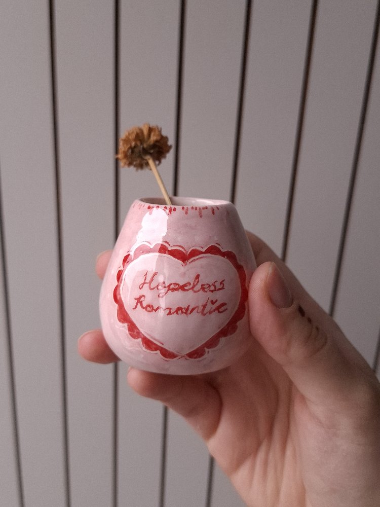 hopeless romantic vazo