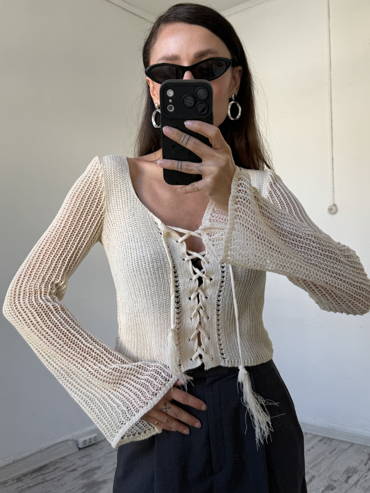 Kroşe Örgü 70s Önden Korsajlı Crop Bluz