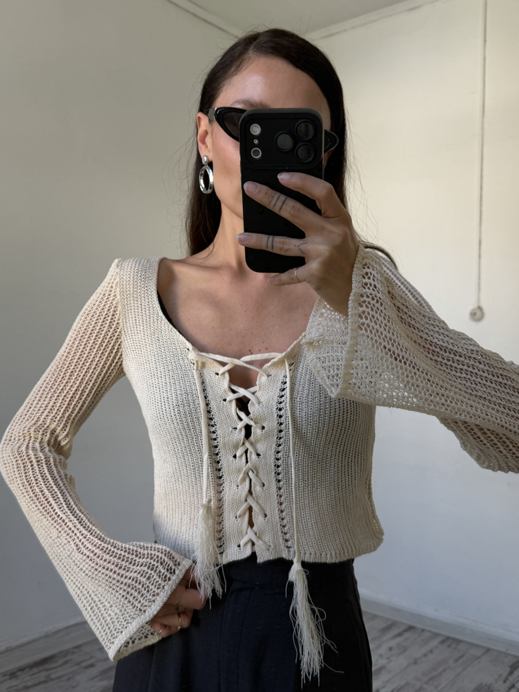 Kroşe Örgü 70s Önden Korsajlı Crop Bluz