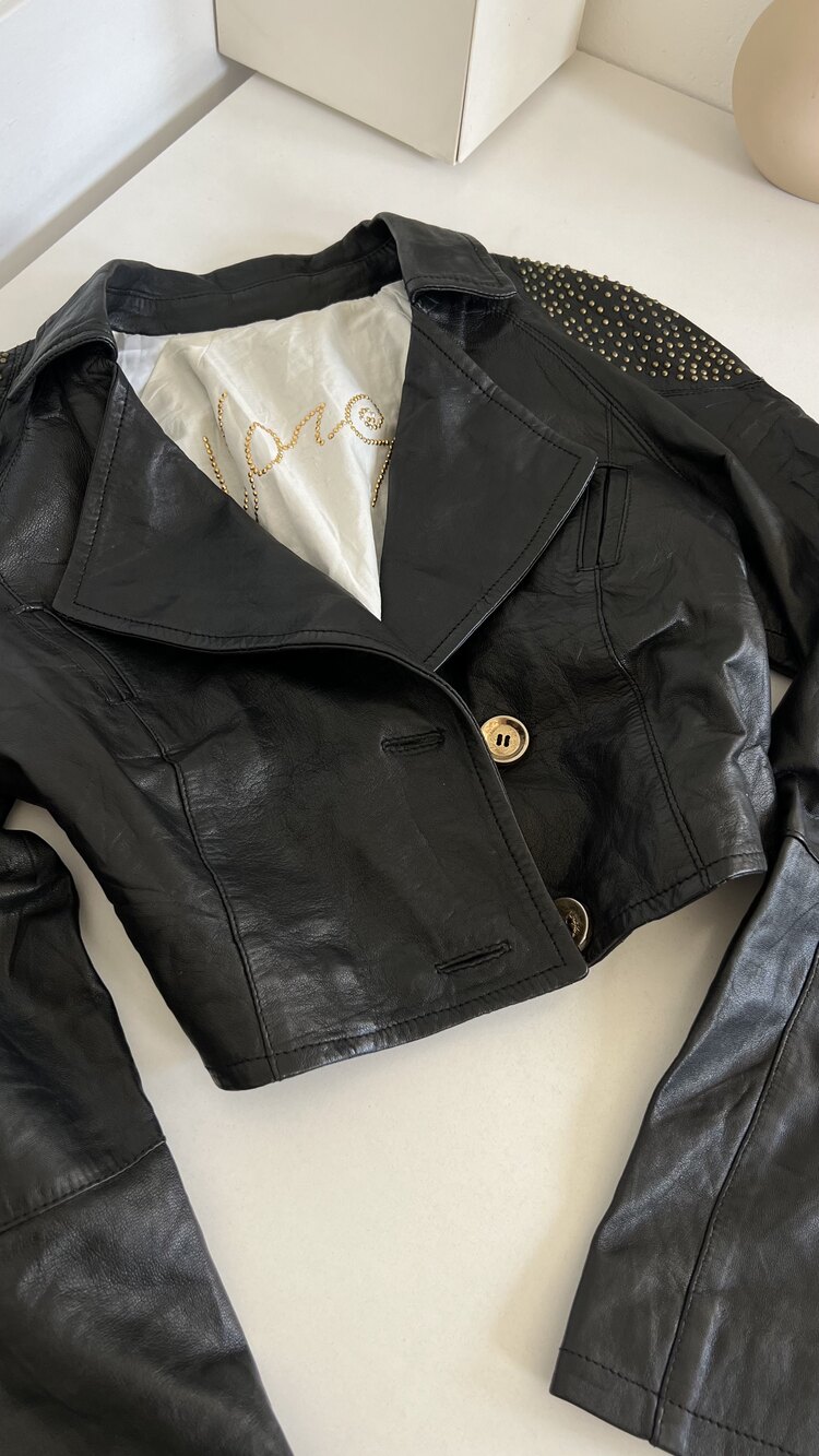 Kor Kor Made in Italy %100 Gerçek Kuzu Derisi Crop Ceket