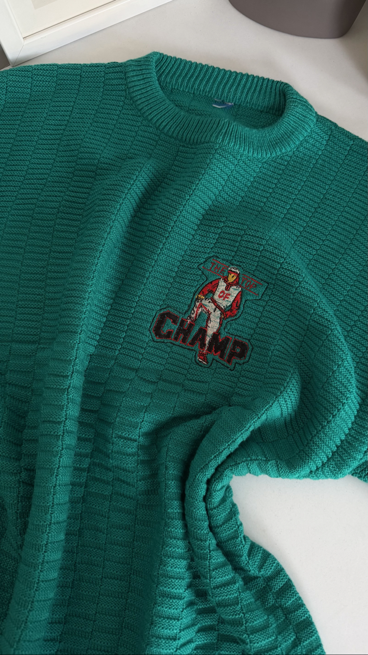 Champ İngiliz İşleme Detaylı Koleksiyonluk Figürlü Kazak