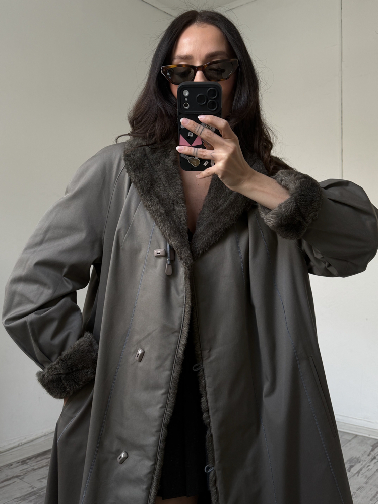 Your Sixth Sense Germany Suni Kürk Detaylı Maxi Trenchcoat