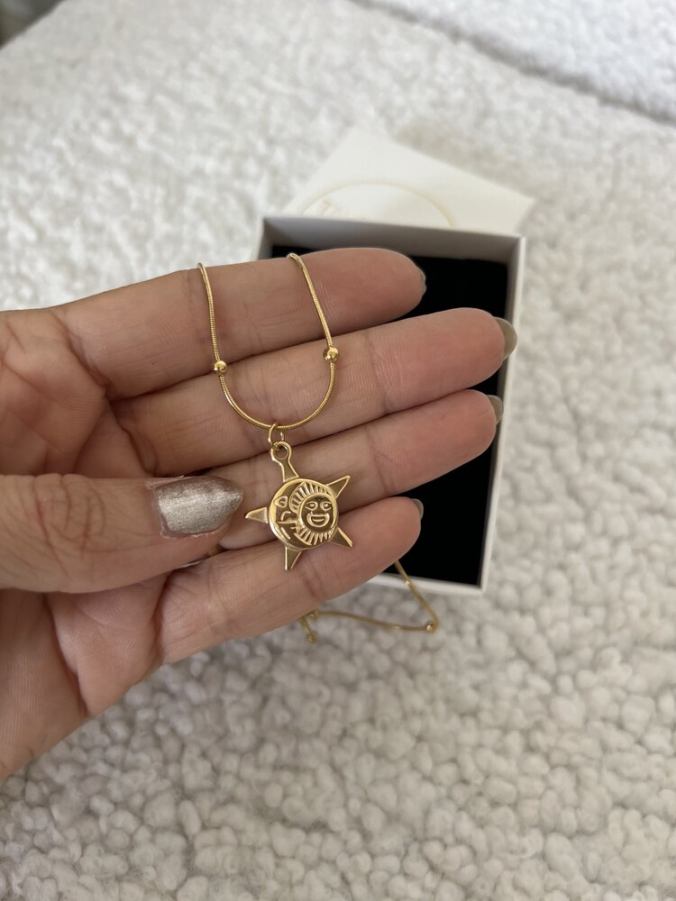 Mystic Sun&Moon Goddess Premium Quality Çelik Kolye