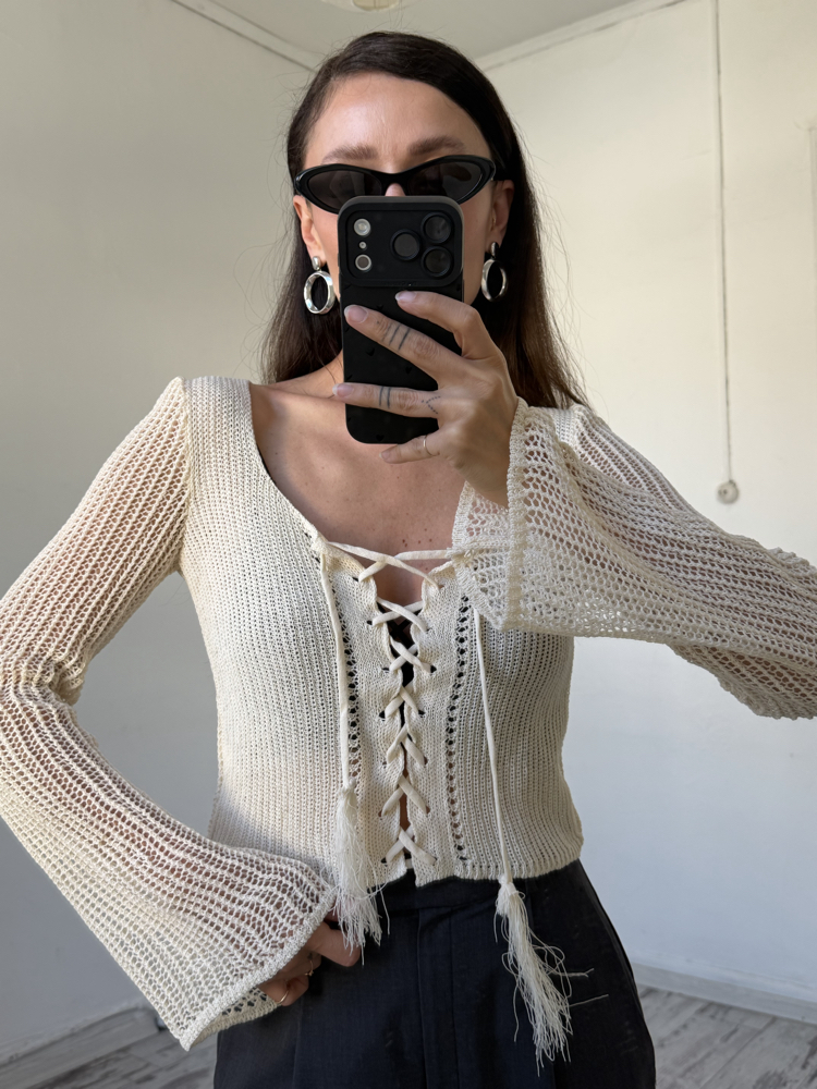Kroşe Örgü 70s Önden Korsajlı Crop Bluz